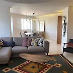 Architectural poetry in an unique 3bdrs view flat